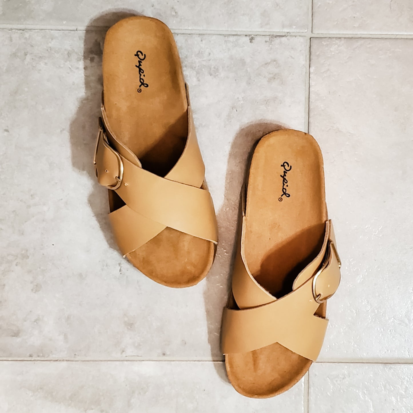 BUCKLE X-BAND SLIP ON SANDALS TAN