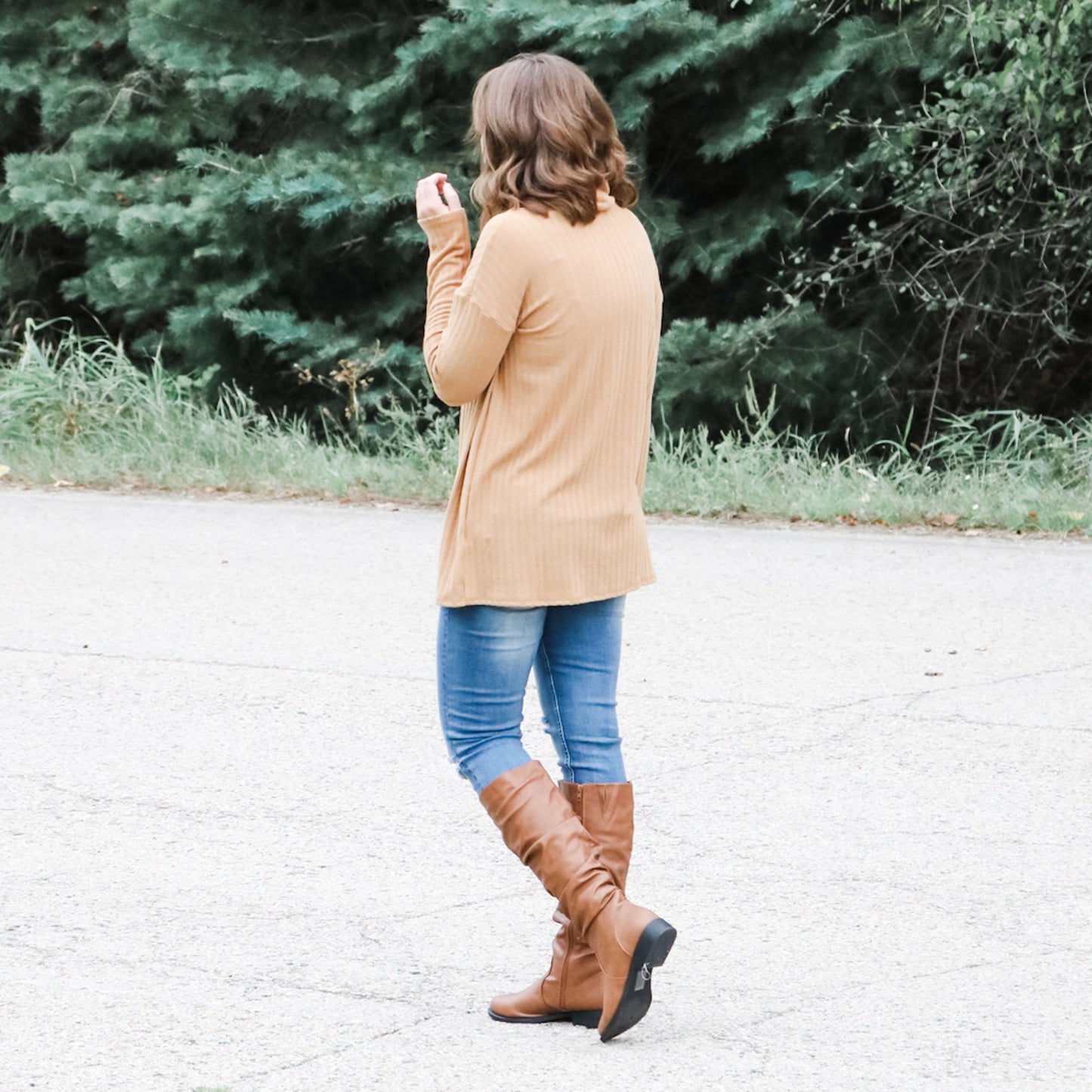 HIGH NECK SWEATER CAMEL